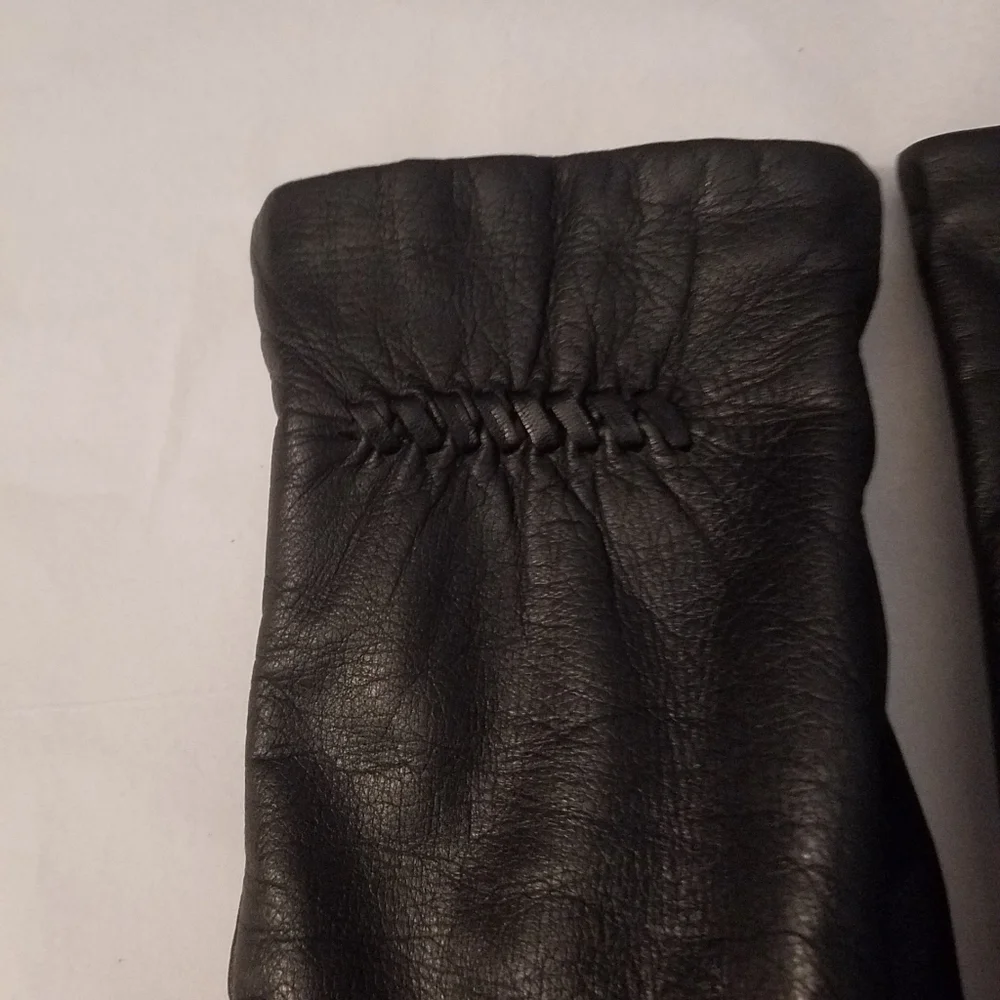 Genuine black leather gloves size 7.5